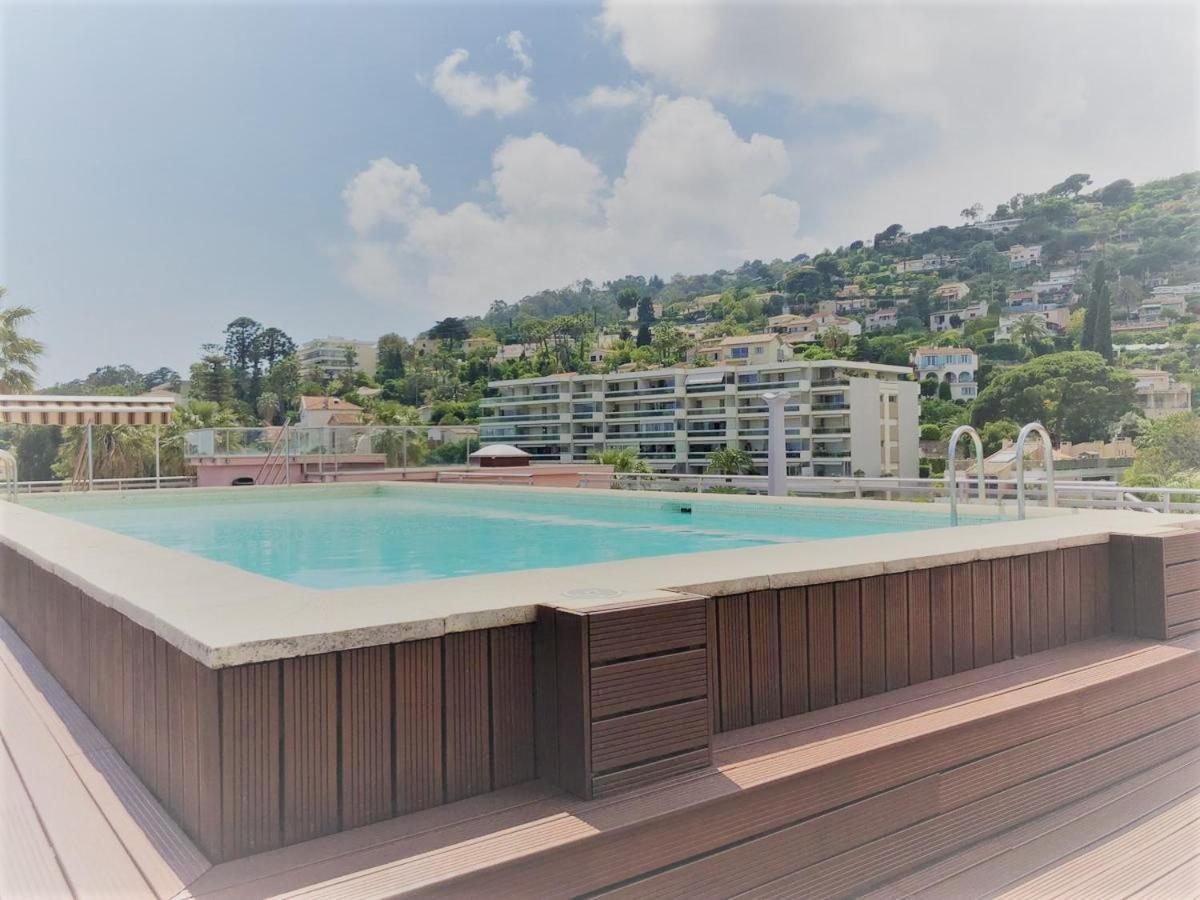 Apt Golfe Juan - 5Min Des Plages - Parking Privee - Piscine Rooftop Валлоріс Екстер'єр фото